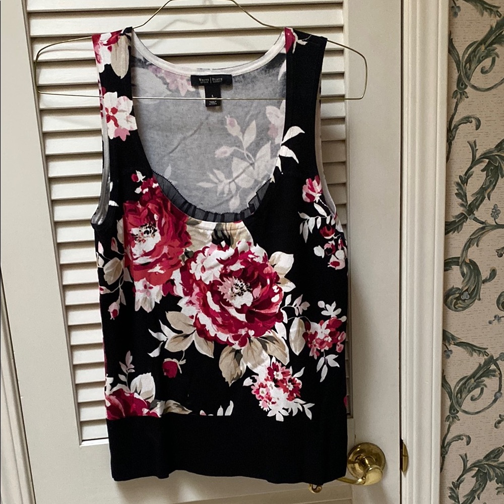 White House Black Market  Black and Pink Floral Tank Top